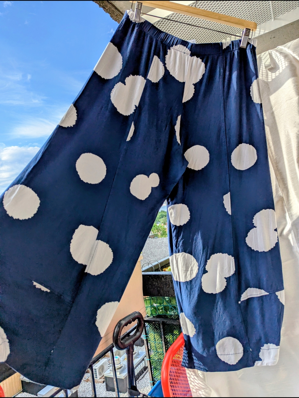 Alembika L Navy Polka Dot Harem Balloon Pants Buttery Soft